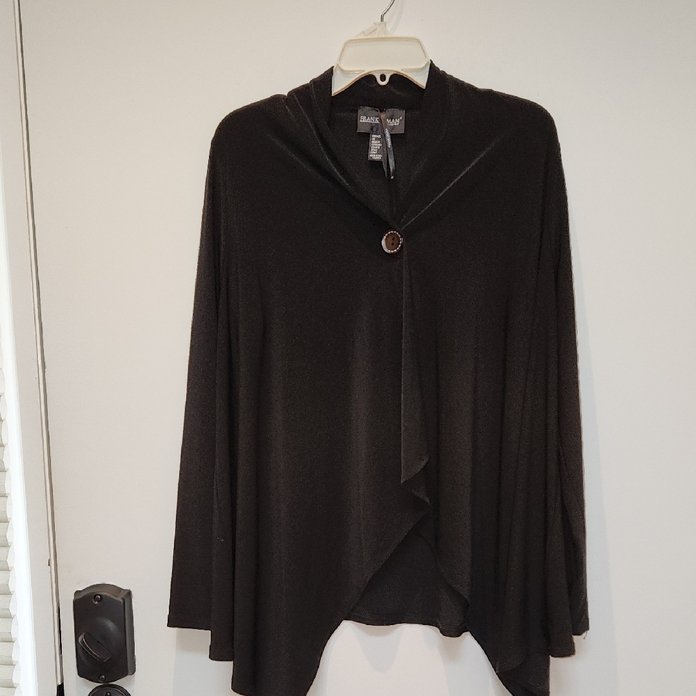 Frank Lyman Designs Black Draped Women's Poncho